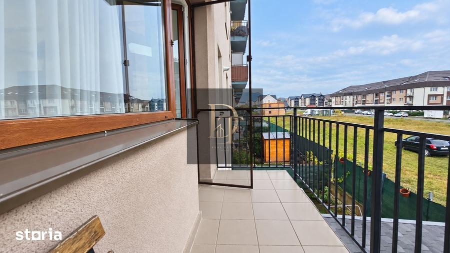 Apartament cu 2 camere decomandat în Tractorul