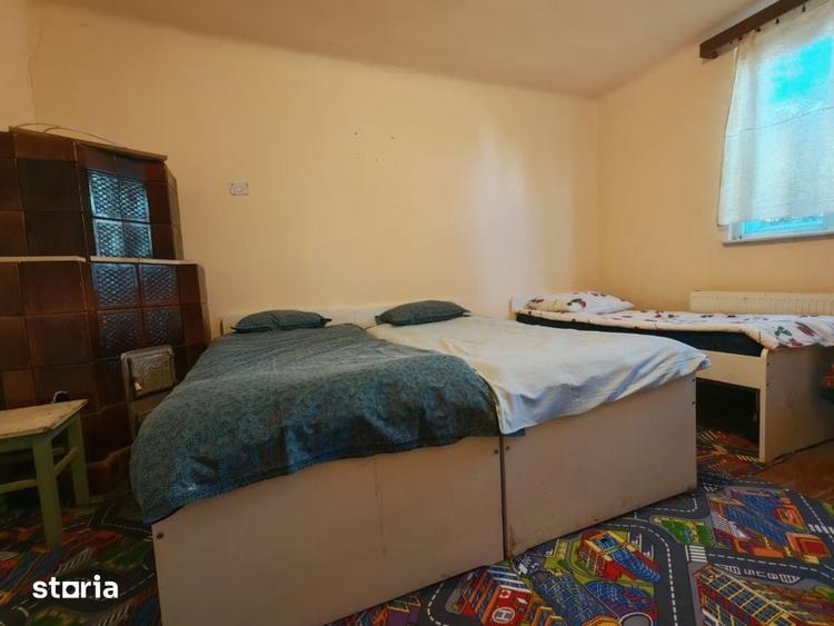 Casă cu 3 camere cu Teren 400 Mp în Mărăști
