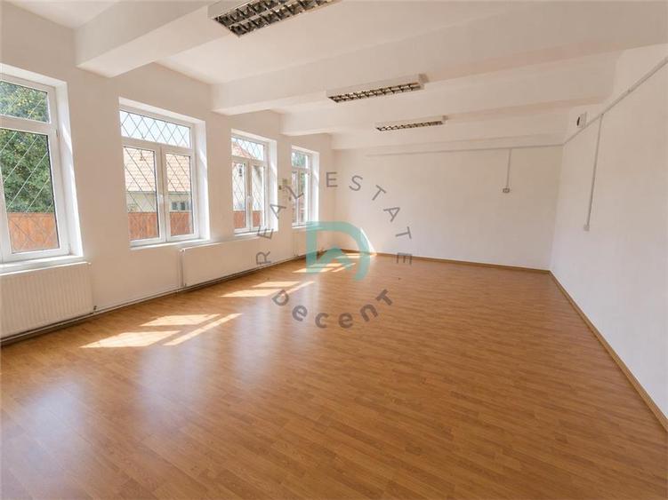 Spațiu comercial, de 556 mp, în Turcheș