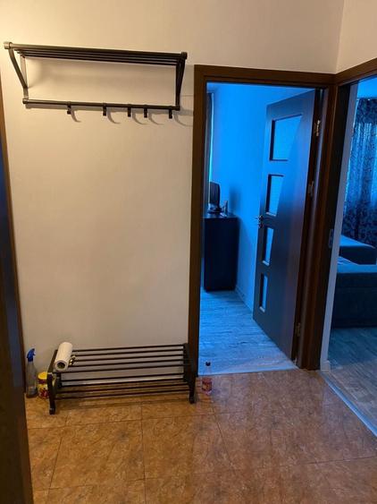 Apartament cu 2 camere decomandat, mobilat în Tineretului