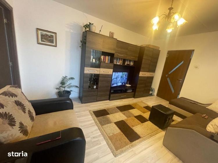 Apartament cu 3 camere în Valea Rosie