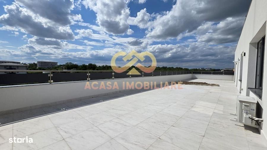 Apartament cu 3 camere decomandat în Voinești