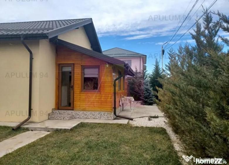 Casă cu 2 camere cu Teren 420 Mp în Săbăreni