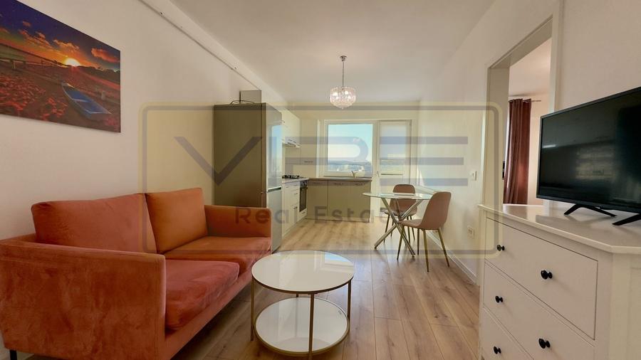 Apartament cu 2 camere semidecomandat, mobilat în Bucium