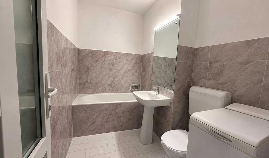 Apartament cu 2 camere semidecomandat în Aradului