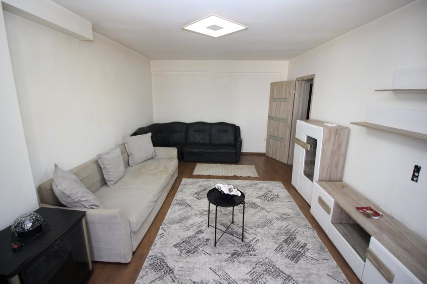 Apartament cu 2 camere decomandat în Theodor Pallady