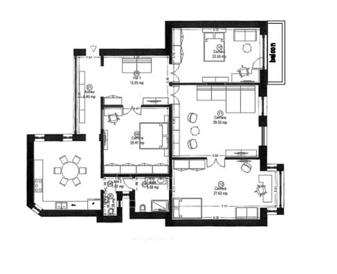 Apartament cu 5 camere semidecomandat în Sinaia