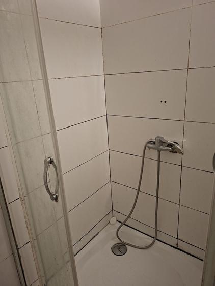 Garsonieră decomandată în Brâncoveanu