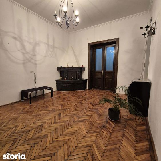 Apartament cu 3 camere în Ultracentral