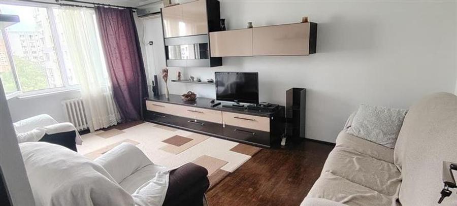 Apartament cu 3 camere decomandat în Nicolae Grigorescu