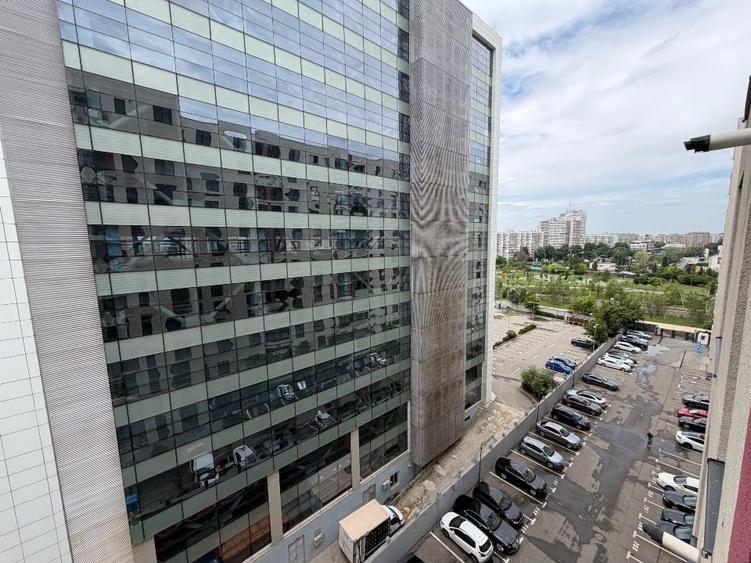 Apartament cu 3 camere decomandat, mobilat în Lujerului