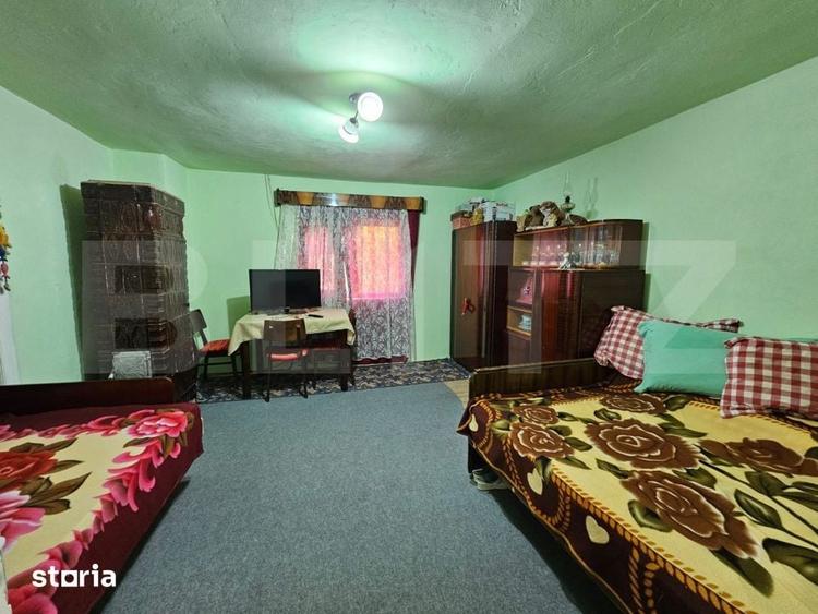 Casă cu 7 camere cu Teren 2727 Mp în Vidra