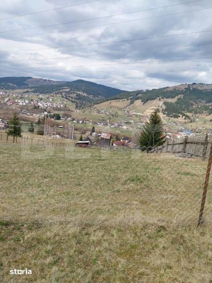 Teren de 4000 mp, în Central