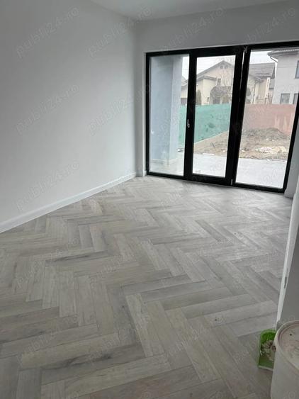 Casă cu 4 camere cu Teren 450 Mp în Strejnicu