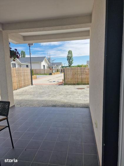 Casă cu 3 camere cu Teren 500 Mp în Ciolpani
