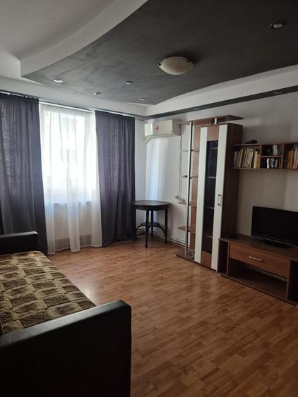 Apartament cu 3 camere decomandat în Ultracentral