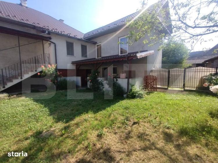 Casa 3 camere, 100mp si spatiu comercial, teren 513 mp, zona Budacul d - 11