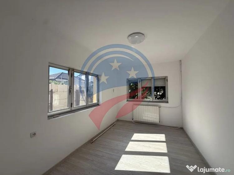 Casă cu 7 camere cu Teren 372 Mp în Central