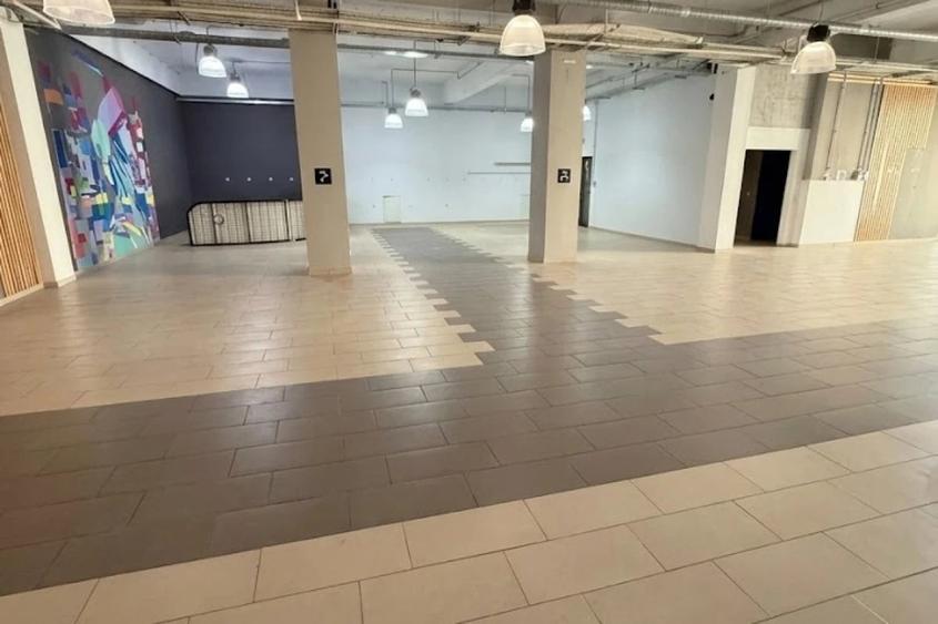 Spațiu comercial, de 452 mp, în Central