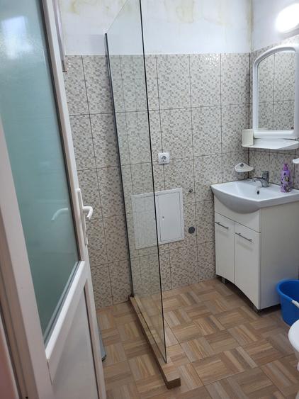 Garsonieră semidecomandată în Lotrioara