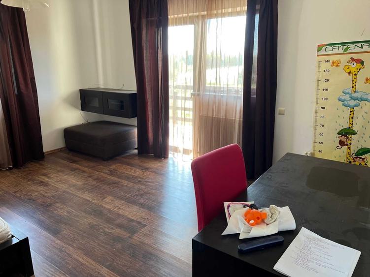 Casă cu 4 camere cu Teren 500 Mp în Central