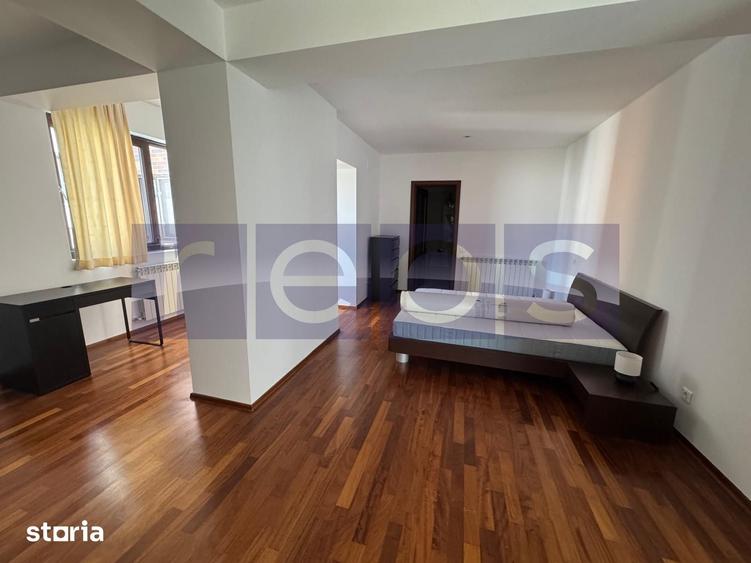 Apartament cu 3 camere decomandat în Herăstrău