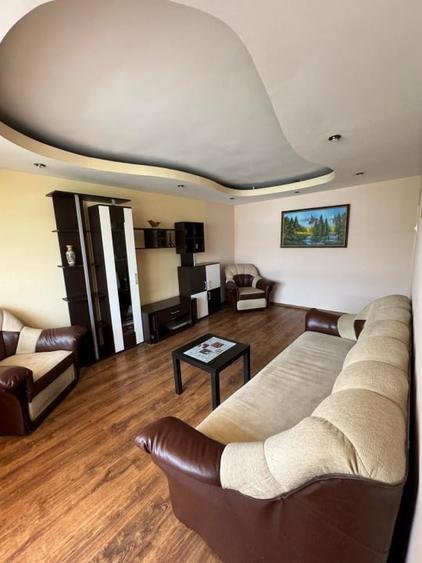 Apartament cu 2 camere decomandat în Vest