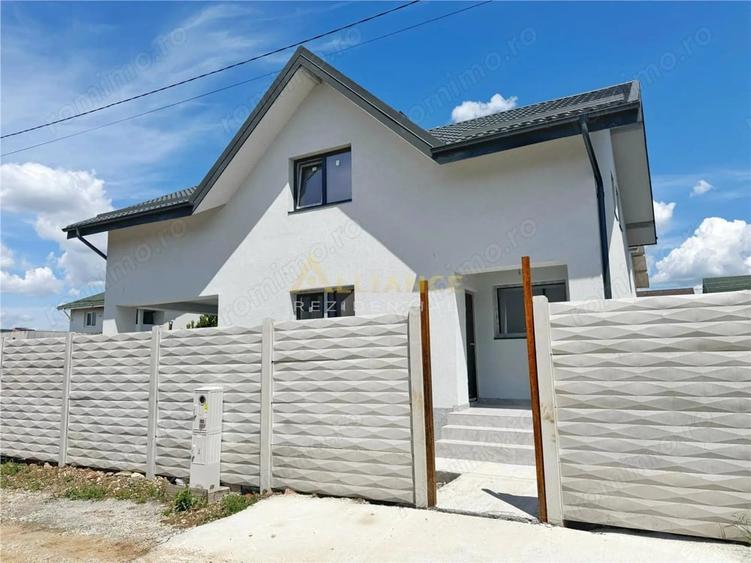 Casă cu 4 camere cu Teren 308 Mp în Berceni
