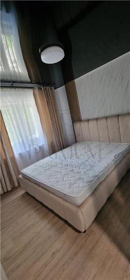 Apartament cu 3 camere decomandat, mobilat în Lipovei