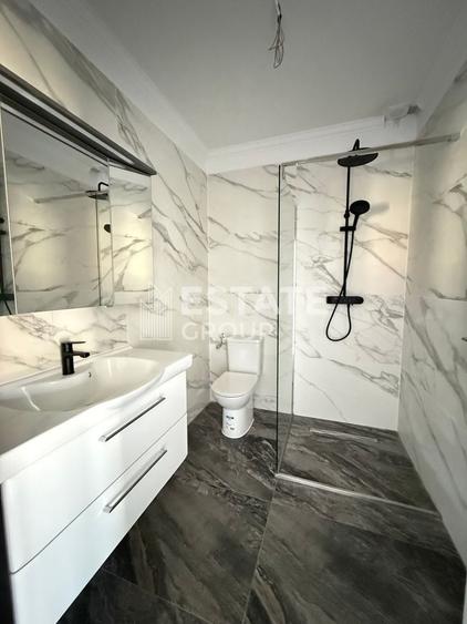 Duplex cu 4 camere cu Canalizare în Covaci