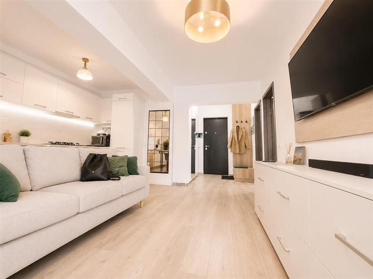 Apartament cu 2 camere decomandat în Tătărași