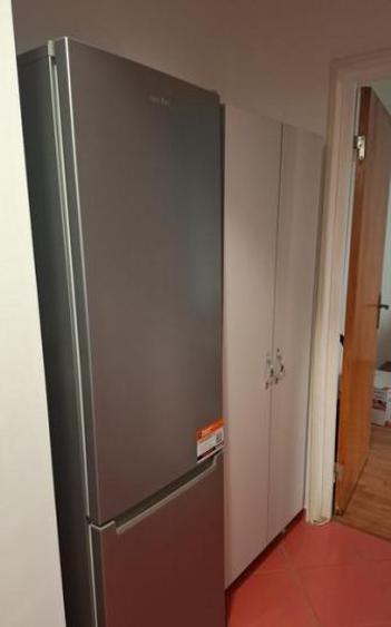 Apartament cu 2 camere decomandat, mobilat în Tei