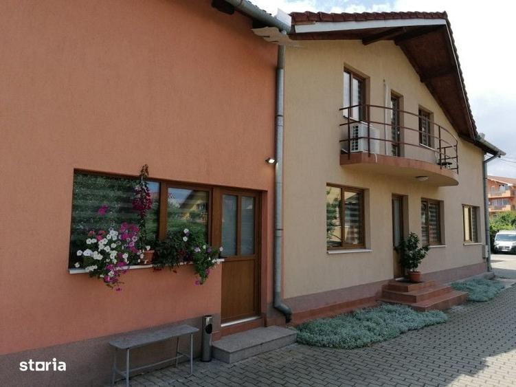 Casă cu 4 camere în Bună Ziua