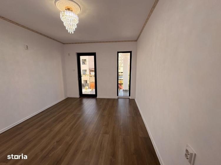 Casă cu 4 camere în Vitan