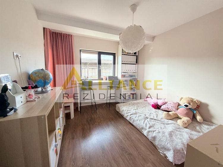 Duplex cu 4 camere decomandat cu Canalizare în Berceni