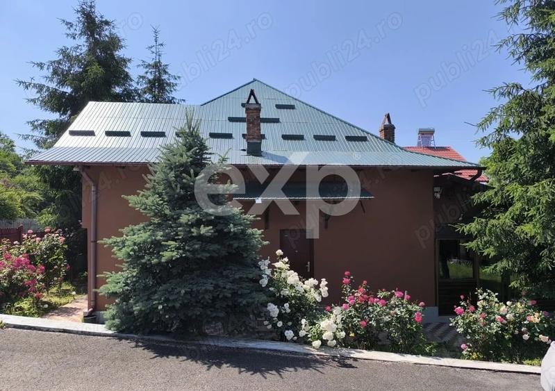 Casă individuală cu 5 camere cu Teren 2100 Mp în Mălureni