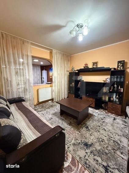 Apartament cu 4 camere în Micro 13
