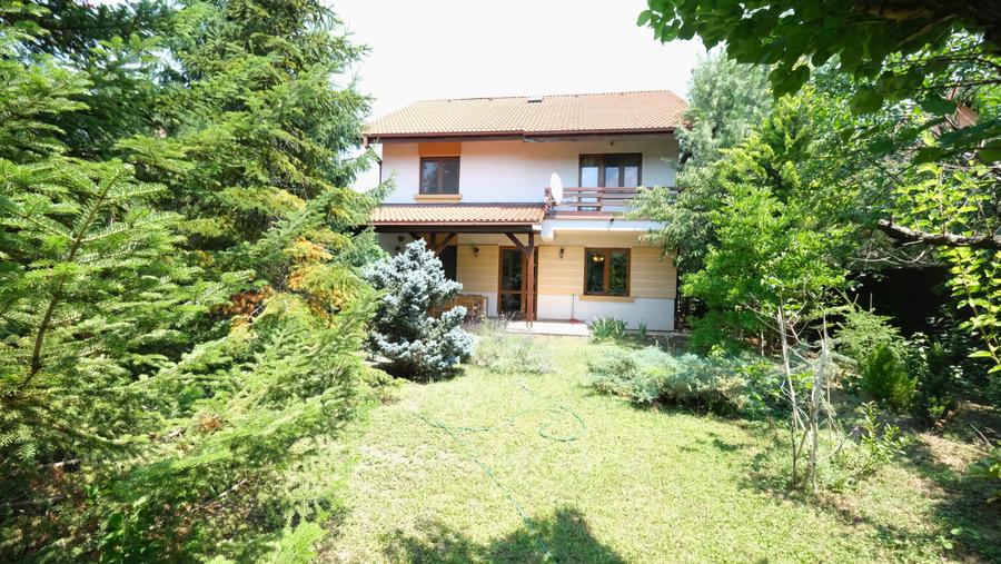 Casă individuală cu 5 camere cu Canalizare în Corbeanca