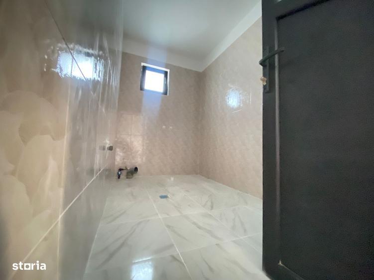 Casă cu 3 camere în Central