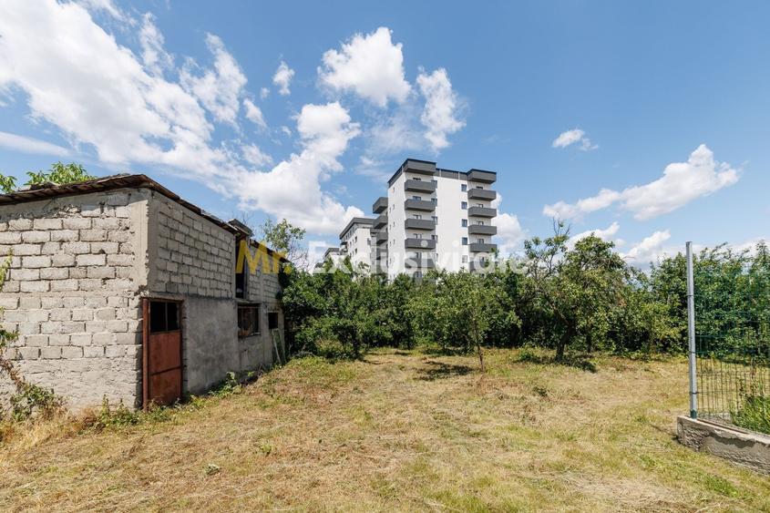 Casă individuală cu 4 camere cu Canalizare în Prundu