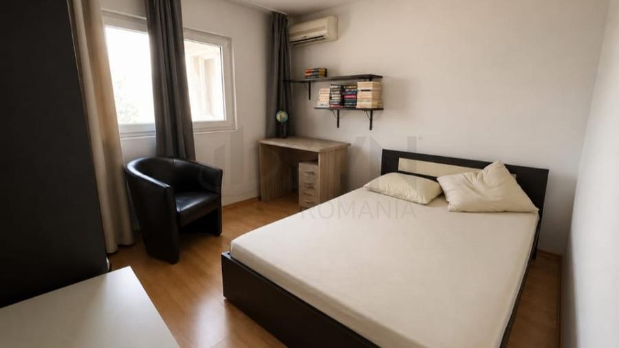 Apartament cu 3 camere decomandat în Unirii