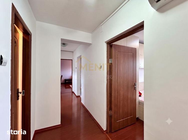 Apartament cu 3 camere decomandat, mobilat în Malu Roșu