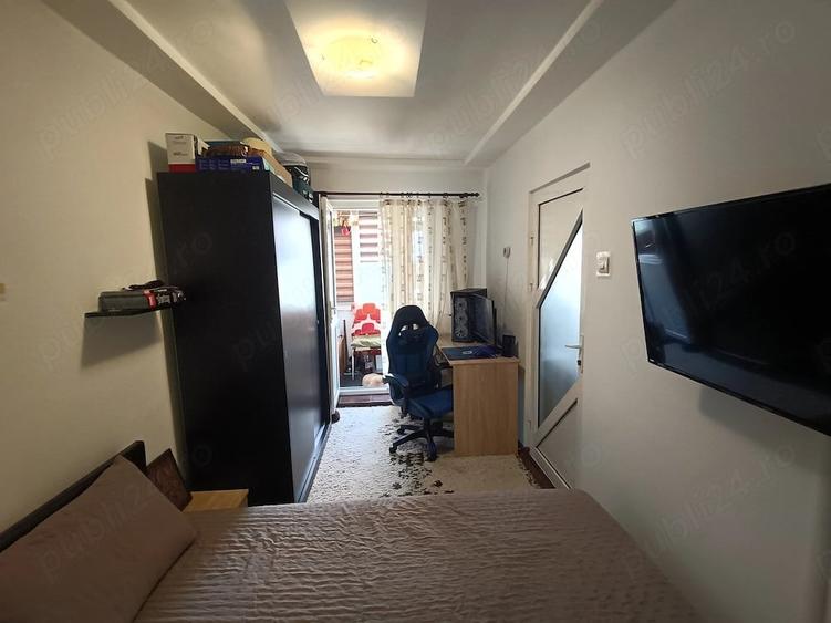 Apartament cu 2 camere semidecomandat în Micro 6