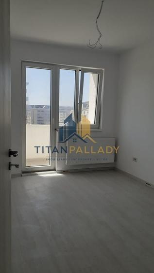Apartament cu 2 camere decomandat în Theodor Pallady