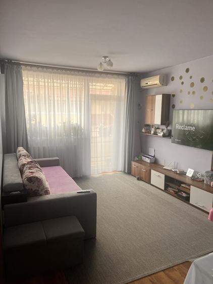 Apartament cu 3 camere decomandat în Apahida