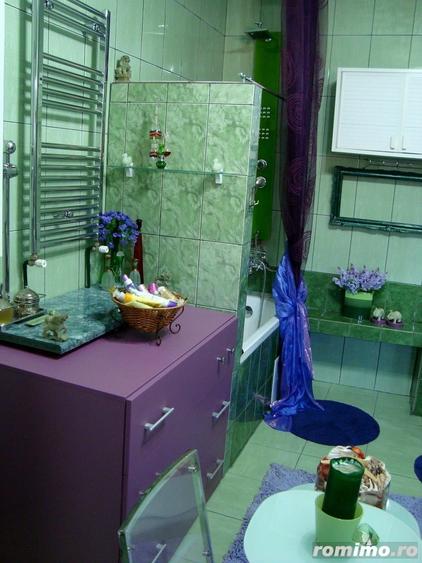 Casă cu 11 camere cu Teren 633 Mp în Clinceni
