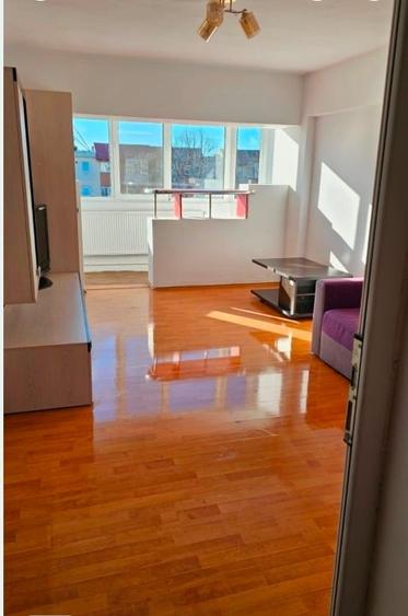 Apartament cu 2 camere decomandat, mobilat în Nord