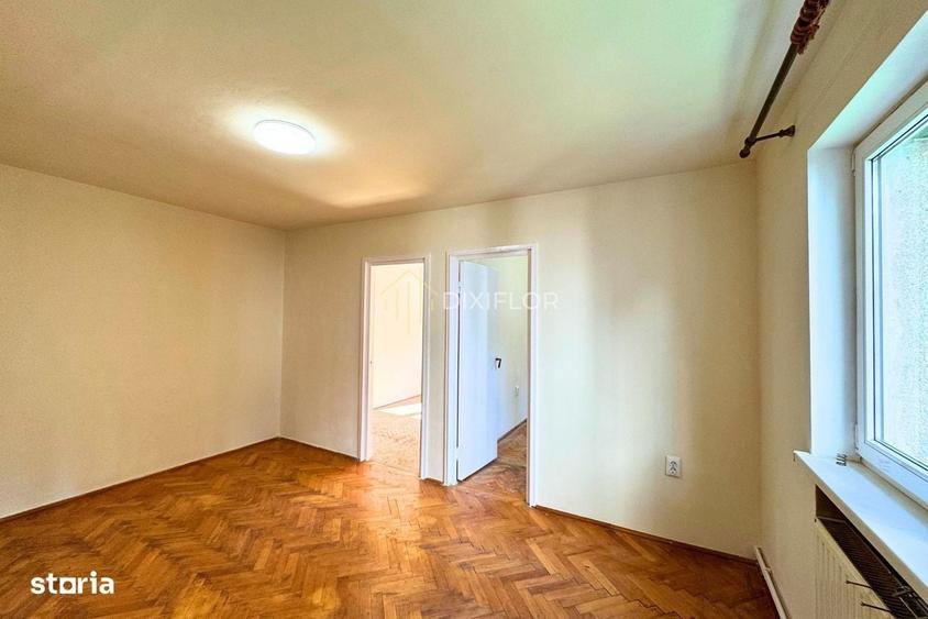 Apartament cu 3 camere decomandat în Mureșeni