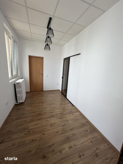 Calea Victoriei, apt. 3 camere, renovat,etaj 8, balcon, bloc solid - 7