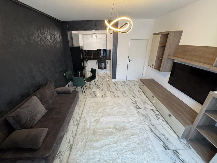 Apartament cu 2 camere decomandat, mobilat în Tomis Nord